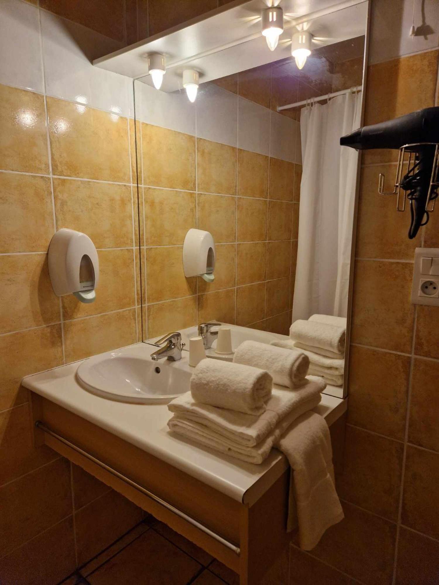Tempo Hotel Millau Ngoại thất bức ảnh